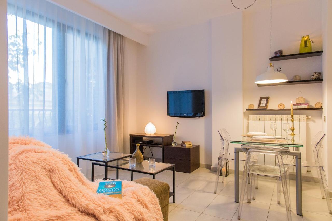 One Love Metropolitan Apartment Bukarest Kültér fotó
