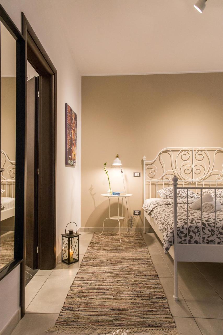 One Love Metropolitan Apartment Bukarest Kültér fotó