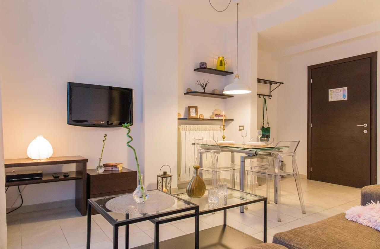 One Love Metropolitan Apartment Bukarest Kültér fotó