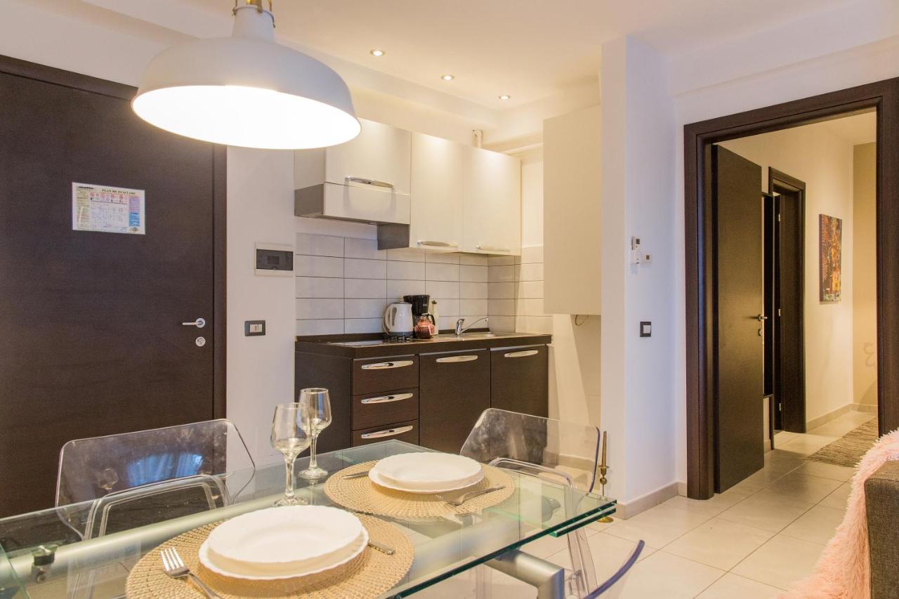 One Love Metropolitan Apartment Bukarest Kültér fotó