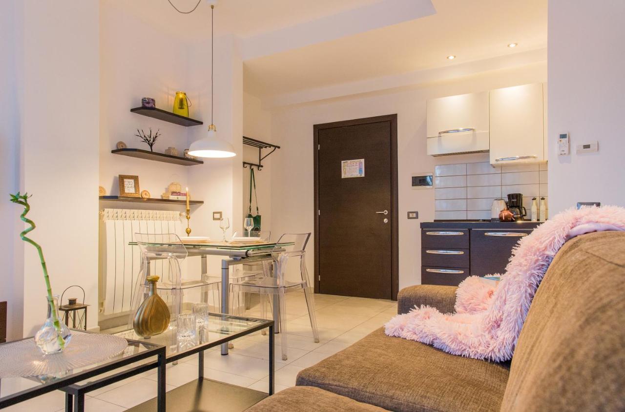 One Love Metropolitan Apartment Bukarest Kültér fotó