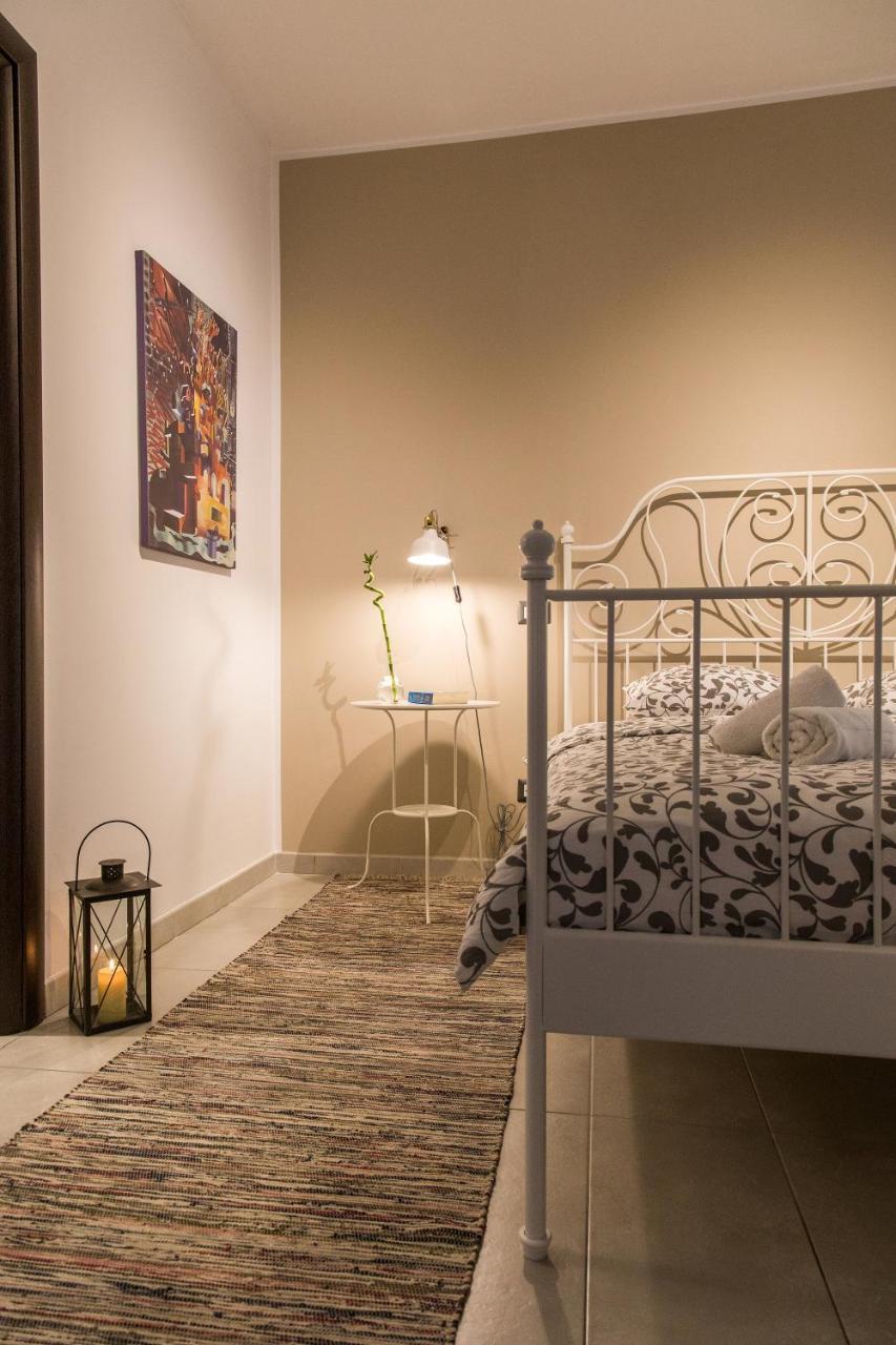 One Love Metropolitan Apartment Bukarest Kültér fotó