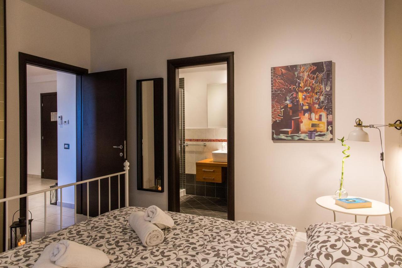 One Love Metropolitan Apartment Bukarest Kültér fotó